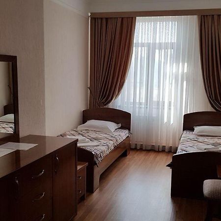 Gym Inn タシュケント エクステリア 写真